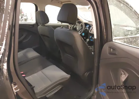 2017 Ford Escape S z USA, uszkodzony, nr VIN 1FMCU0F74HUD09735